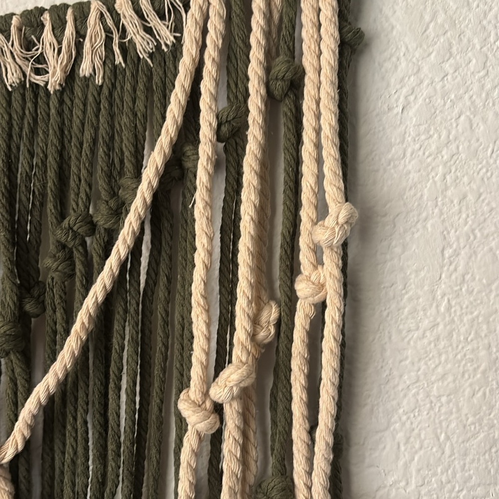 Handmadee BOHO wall hanging. - Picture 5 of 7